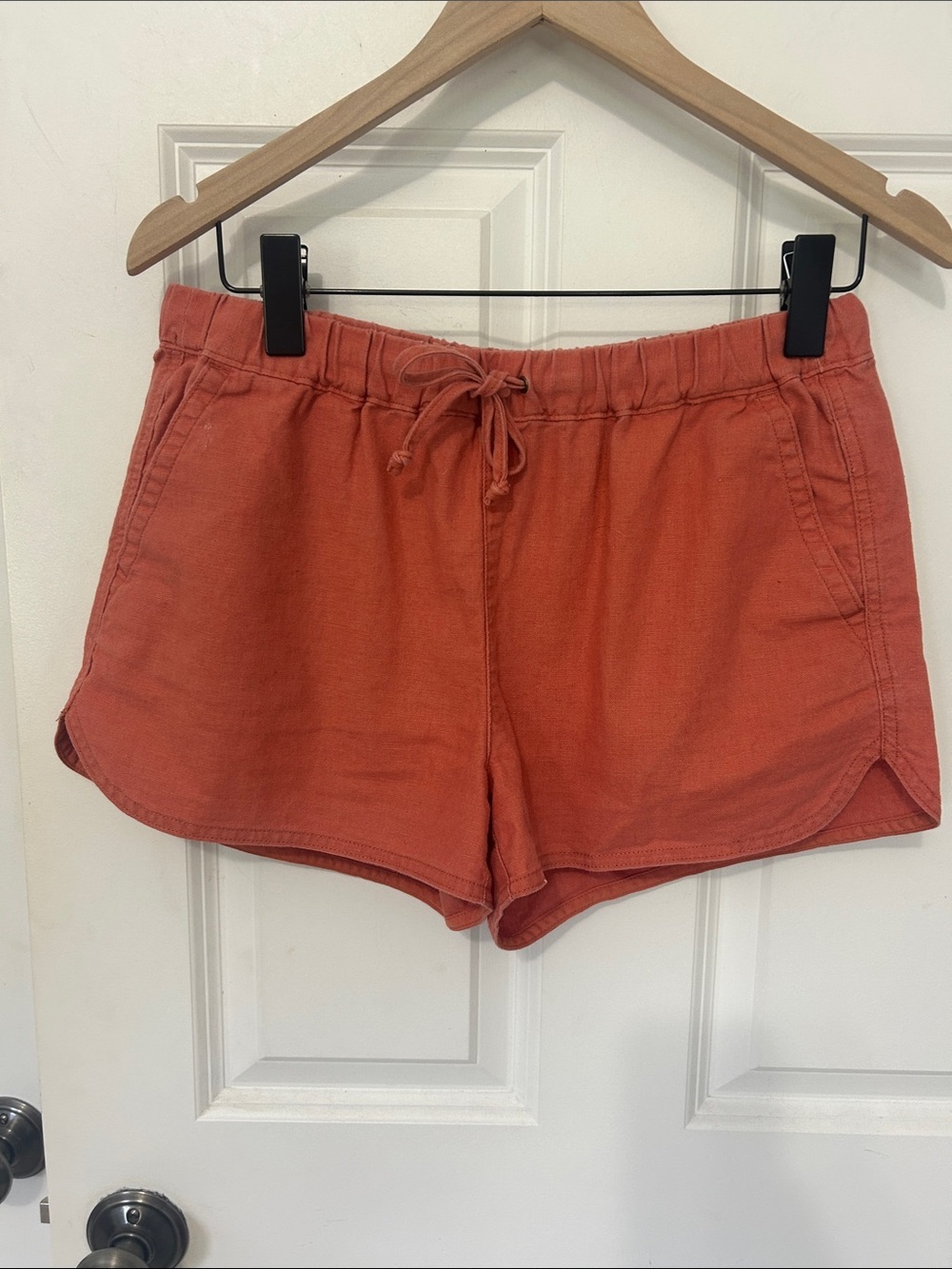 J Crew Drawstring elastic waist Women’s Shorts size small Terracotta orange